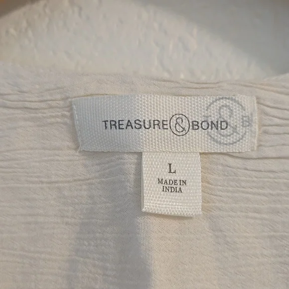 Cotton Blend Button-Up Top - Picture 4 of 6